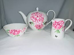 Miranda Ken for Royal Albert Everyday Friendship Teapot Set